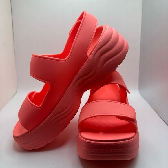 CROCS WOMENS SKYLINE SANDAL PINK WOMENS  7 - RETURN - Picture 7 of 7